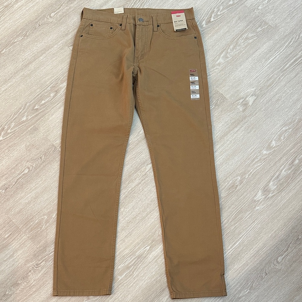 Levi's Brown 502 taper stretch jeans 
32x34 
Brand new with tags